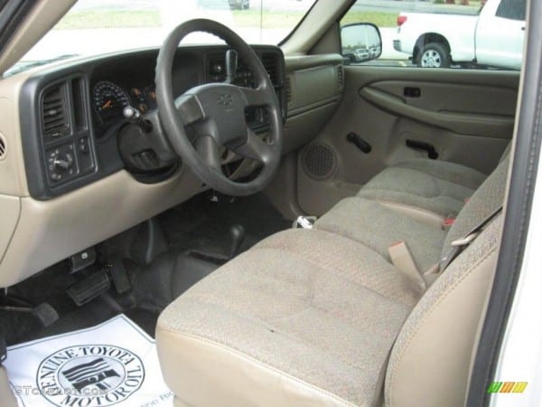 Tan Interior 2005 Chevrolet Silverado 1500 Regular Cab 4x4 Photo