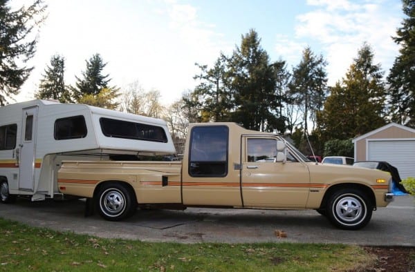 Updated] This '81 Toyota Dually Could Be The Perfect Summer Road