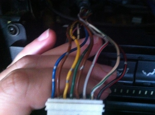 Where Are The Neg  Speaker Wires On The 14 Pin  Radio  [archive