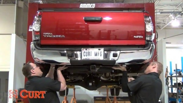 Trailer Hitch Install Curt 13323 For 2005 2012 Toyota Tacoma