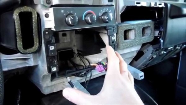 How To Install A Aftermarket Radio And A Alpine Powerpack Ktp 455u