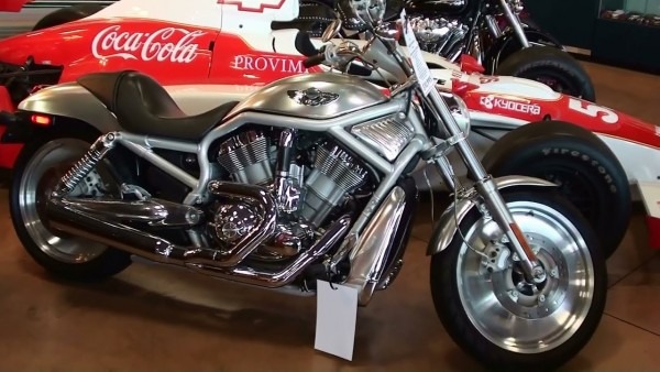 2003 Harley Davidson V