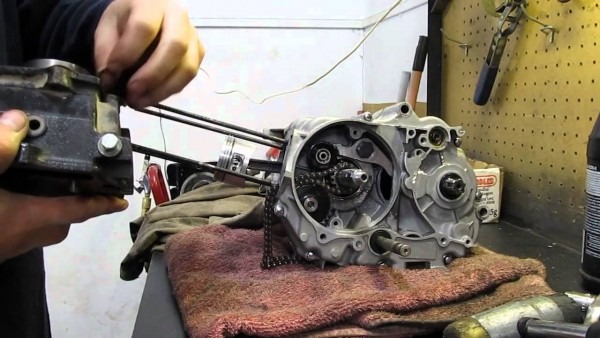 110cc Pit Bike Engine Teardown & Rebuild Pt3