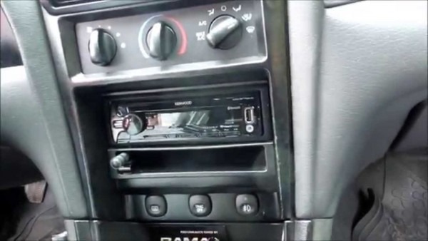 How To Install Remove Replace A Stereo In A Ford Mustang 2002
