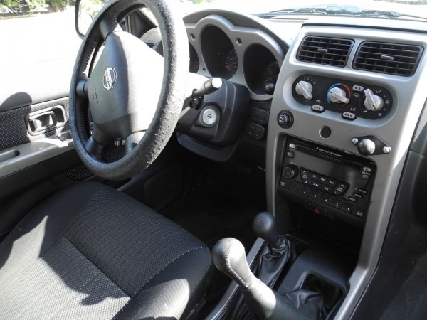 2002 Nissan Xterra Interior
