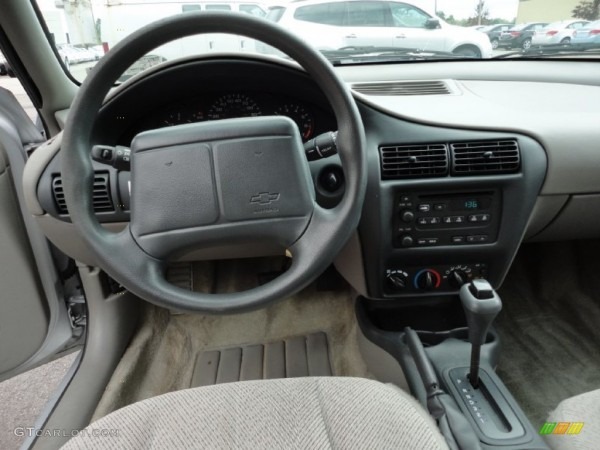 2001 Chevrolet Cavalier Ls Sedan Medium Gray Dashboard Photo