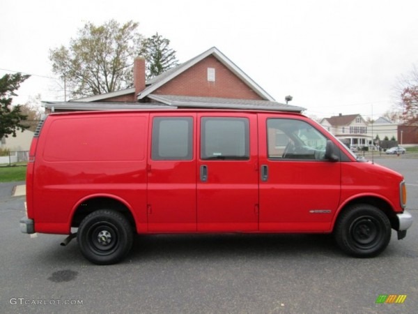 Victory Red 2001 Chevrolet Express 2500 Commercial Van Exterior