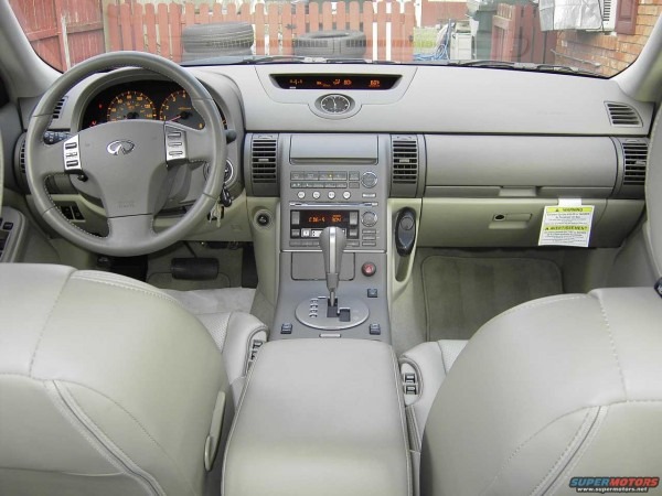 2004 Infiniti G35 Interior Picture