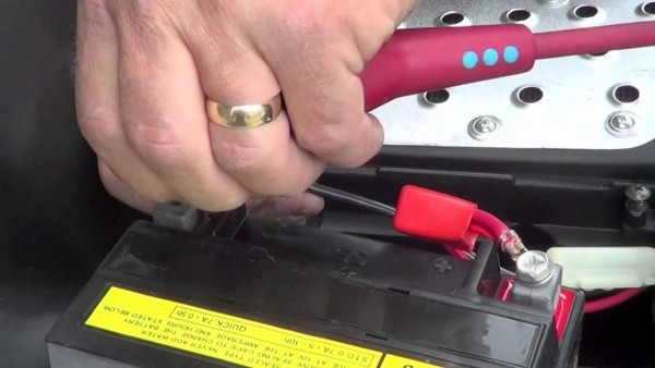 Guide  How To Install Your Battery On Your Moped Scooter