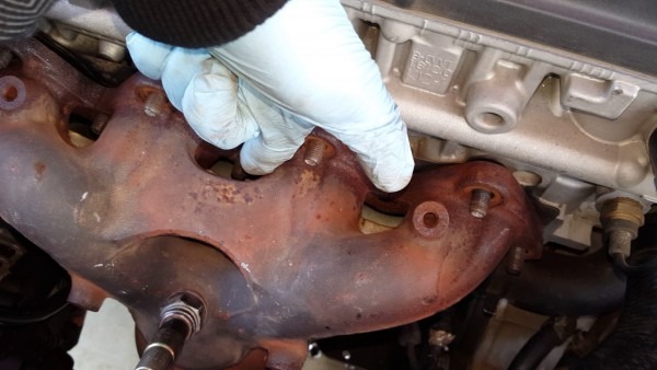 Replacing Exhaust Manifold Catalytic Converter On A 2004 1 2