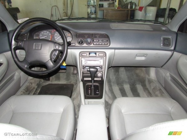 1996 Honda Accord Ex V6 Sedan Gray Dashboard Photo  59581440