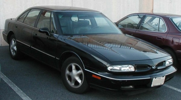 1999 Oldsmobile Lss Photos, Informations, Articles