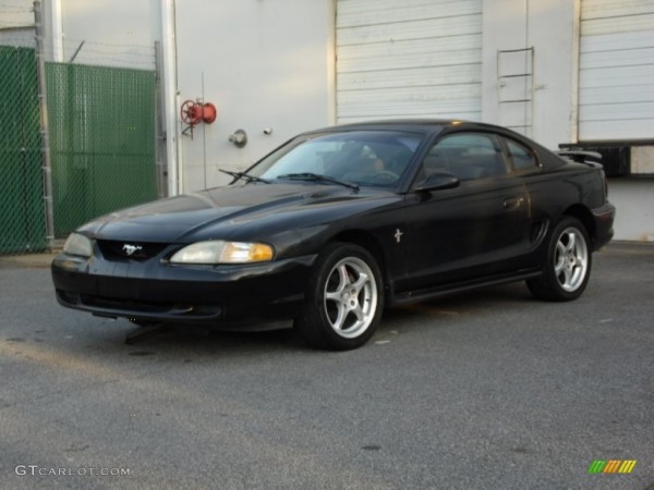 1996 Black Ford Mustang V6 Coupe  93039297 Photo  4