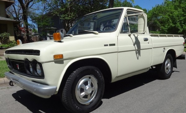 Everything's Dry In Texas  1970 Toyota Hilux