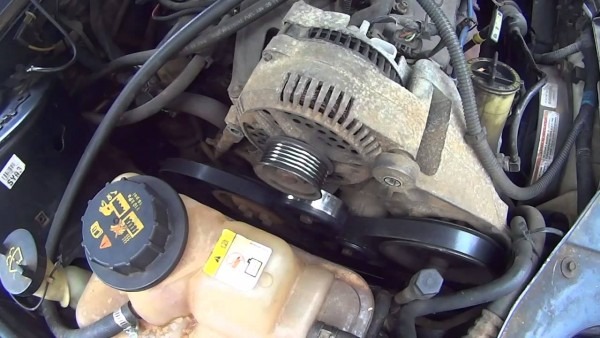 How To Replace An Alternator On A Ford Taurus Automobile