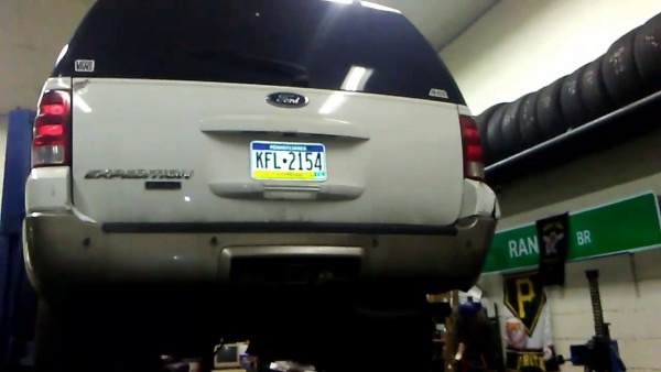 2004 Ford Expedition Fuel Pump   Gas Tank Removal