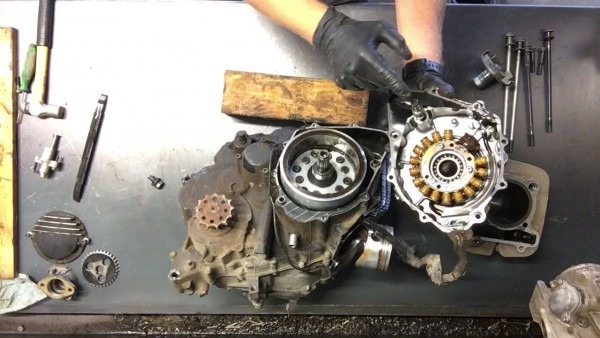 Video 1 Of 2 Yamaha Warrior 350 Motor Rebuilt Disassemble Case