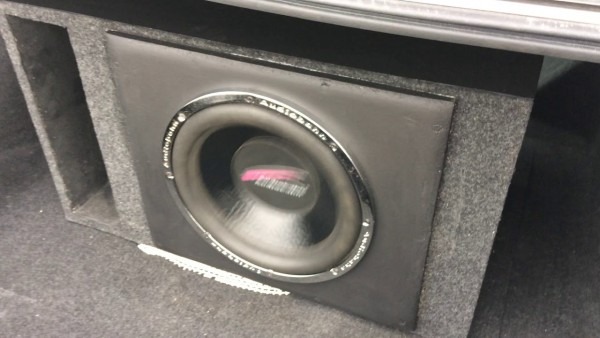 Audiobahn Aw1251t Subwoofer 400 Watts With A Phoenix Gold Octane R