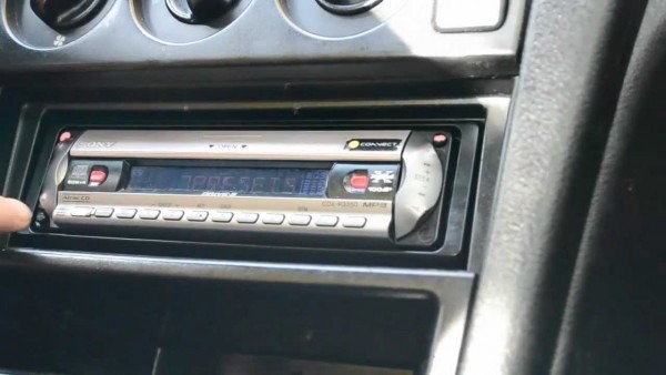 How To Remove A Car Radio Without Special Tools ( Keys ) E G  Sony