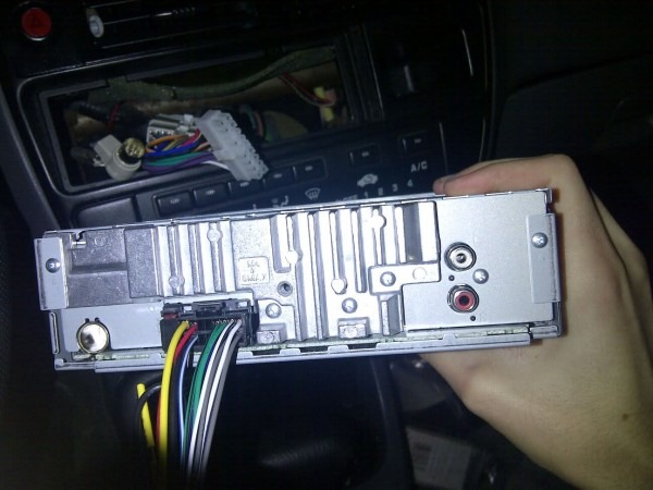 Car Stereo Confusion With Hooking It Up