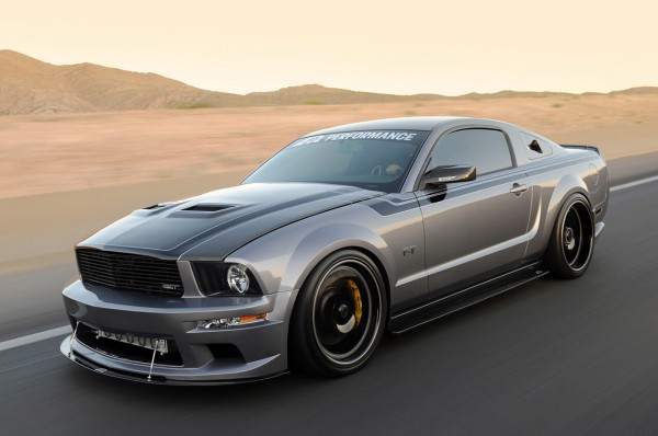 Manny Galvan's 2007 Ford Mustang Gt