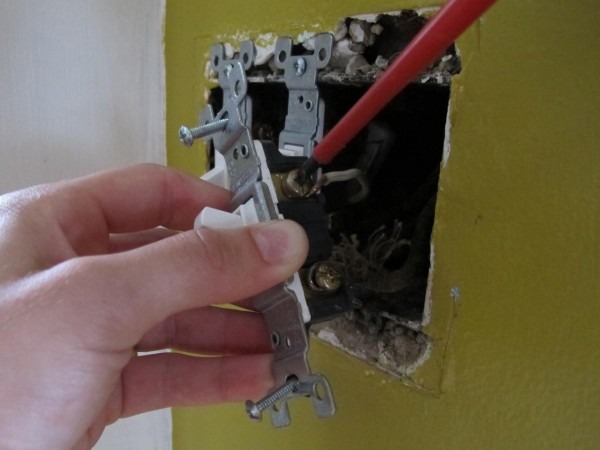 Changing A Light Switch