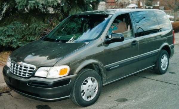 1997 Chevrolet Venture Photos, Informations, Articles