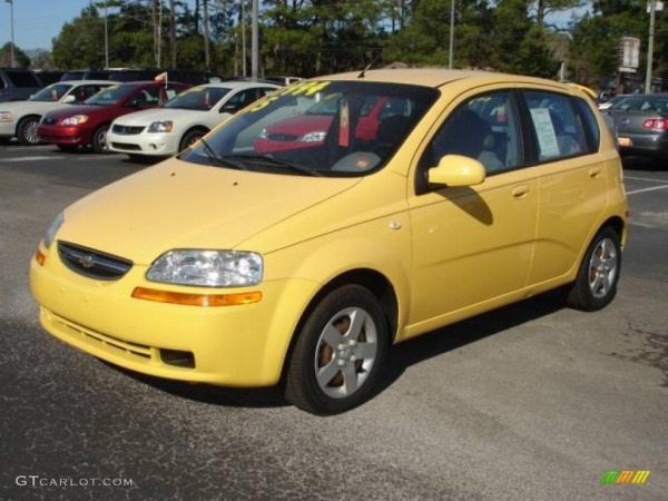 2005 Summer Yellow Chevrolet Aveo Ls Hatchback  2812719