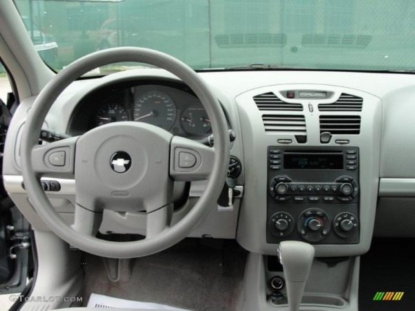 2005 Chevrolet Malibu Maxx Ls Wagon Gray Dashboard Photo  43246574