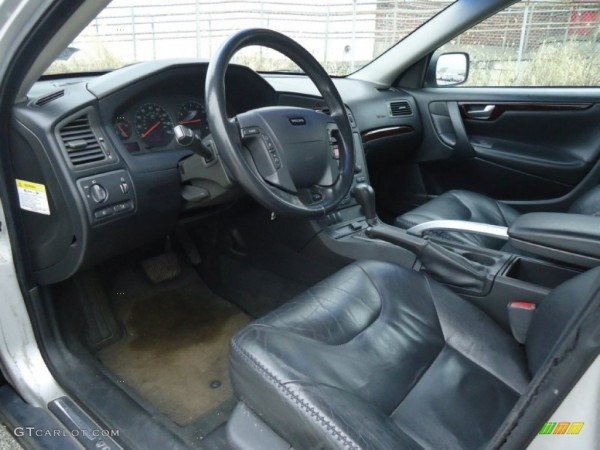 2001 Volvo V70 Xc Awd Interior Photo  58380114