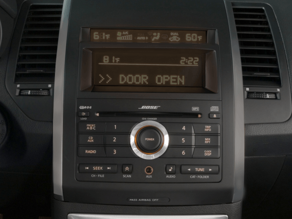 2008 Nissan Maxima Airvents Interior Photo