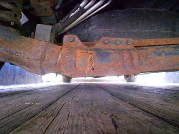 2003 Ford Windstar Rear Axle Control Arm Cracked At Point Fixed