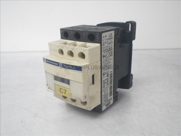 Lc1d09 Telemecanique Square D Contactor 25a 690v (used And Tested
