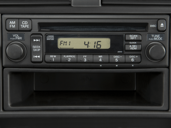 2008 Honda Element Radio Interior Photo