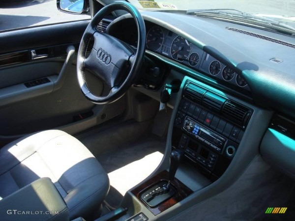 1995 Brilliant Black Audi A6 2 8 Quattro Sedan  13066612 Photo  16