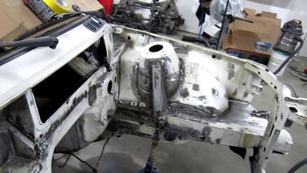 E30 Shaved Engine Bay (part One)