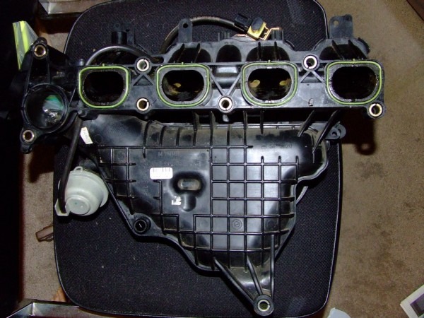 Need Pictures Of 2 0   2 3 Intake Manifold