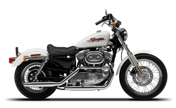Harley Davidson 883 Hugger Specs