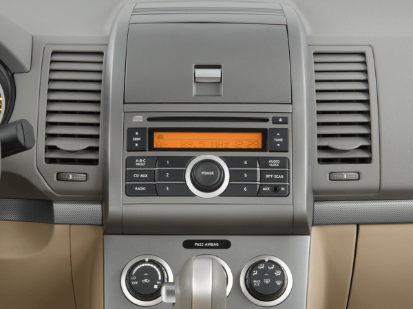 2008 Nissan Sentra Instrument Panel Interior Photo