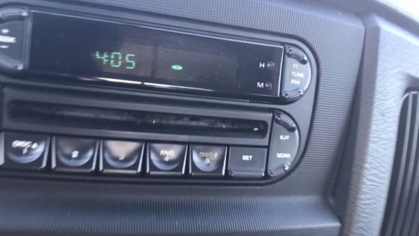 How To Set The Clock On A Factory Radio In A 2005 Ram 1500 Pickup