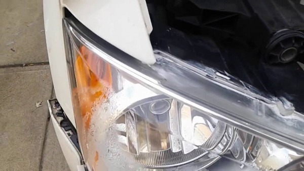 2010 Town & Country   Caravan Headlight Removal