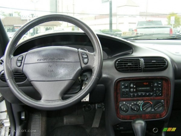 2000 Chrysler Cirrus