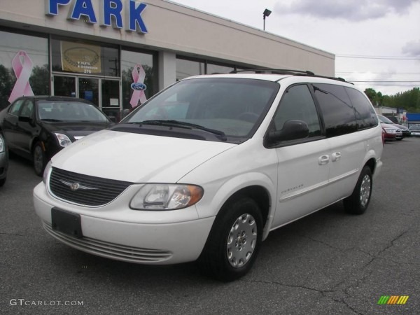 2001 Chrysler Town And Country