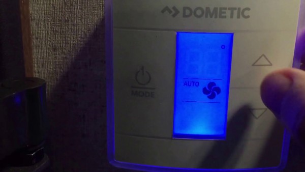 Dometic Thermostat Operation