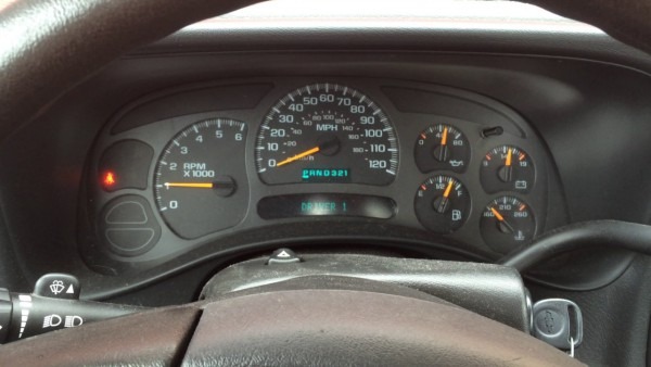 2004 Chevy Silverado 1500 (35k Miles) Interior