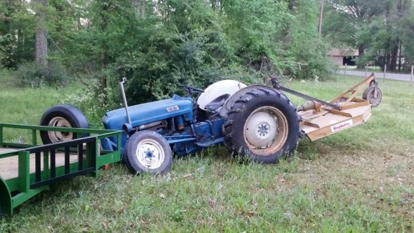My Thoughts And Review On My 1964 Ford 2000 Tractor With Pictures