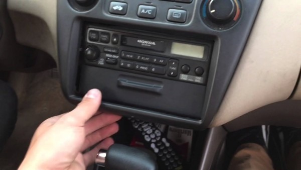 2000 Honda Accord Radio Trim Removal Instructions