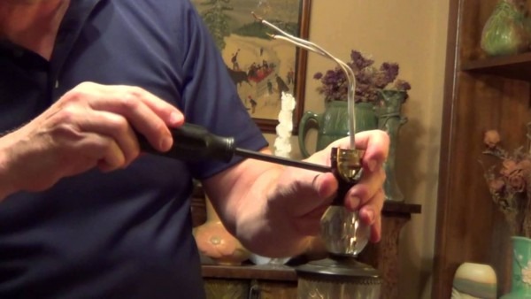 How To Rewire A Lamp