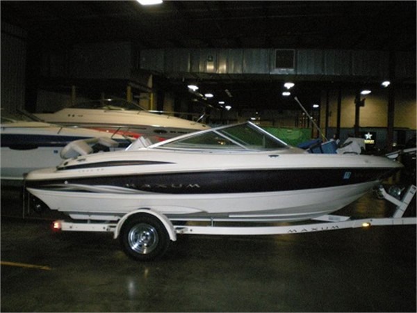 1999 Maxum 1900 Sr Boat Online Government Auctions Of Government