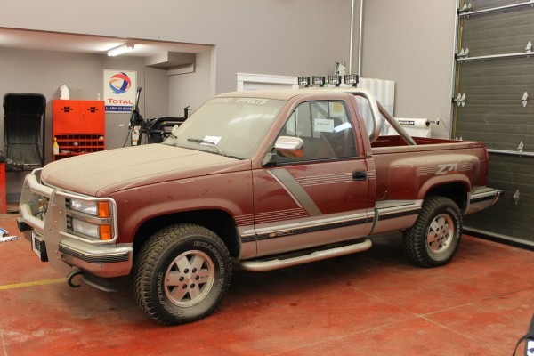 Is Barn Find 1991 Chevy C K 1500 Z71 Truck With 3 5k Miles Worth
